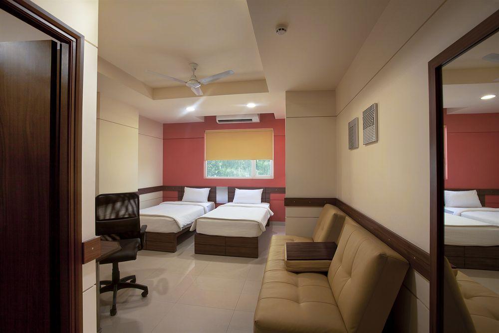 Hotel Agartala Exterior foto